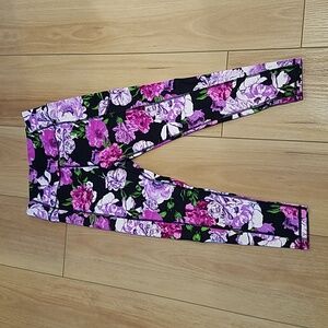 Victoria's Secret crop leggings